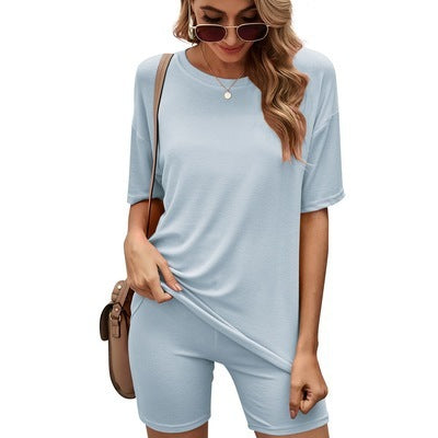 Crew Neck Top And Tight Shorts Sports Suit